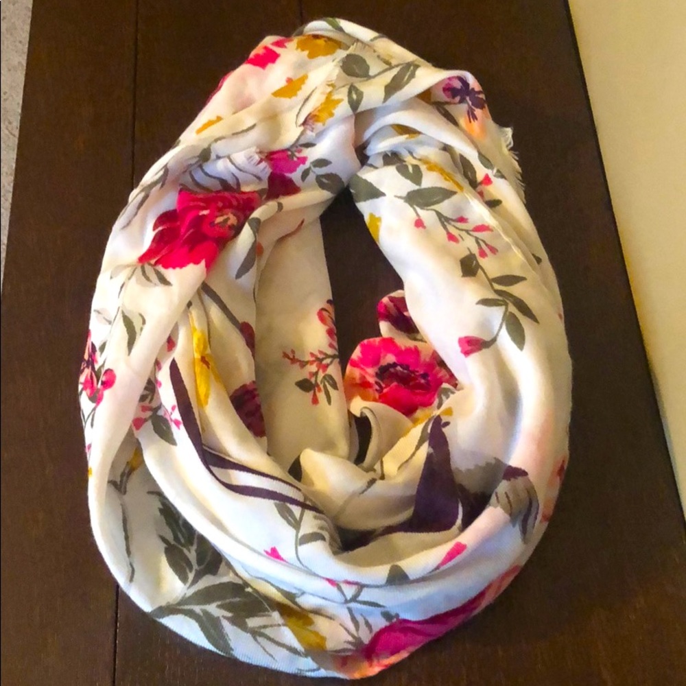 Scarf